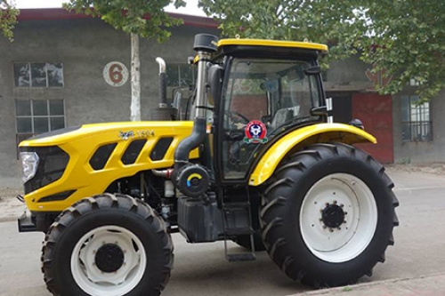 QLN-1504 tractor （150hp, 110KW)