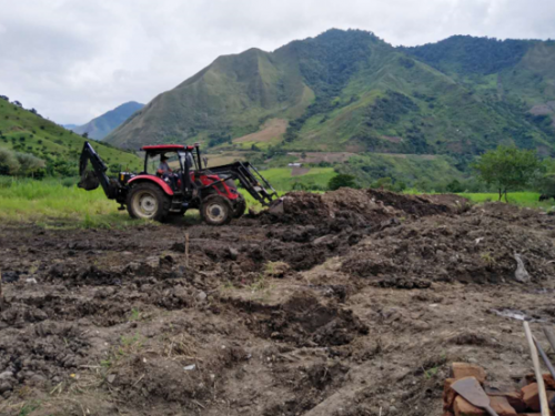 Chalion Customers Tractor Used Feedback About QLN 1254hp Farm Tractor And Front End Loader