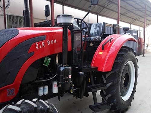 QLN 90HP Wheel tractor With Farm Implements Exported to Costa Rica 