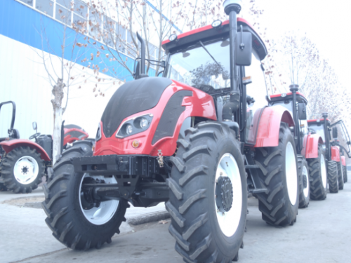 Best Selling QLN Farming Tractor In Africa