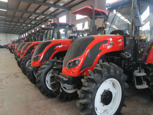 Farm Tractor For Sale with Competitive Price