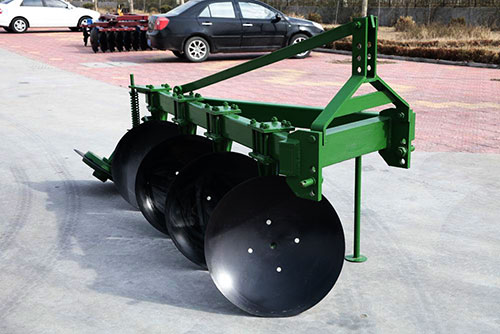 disc plough for farm land